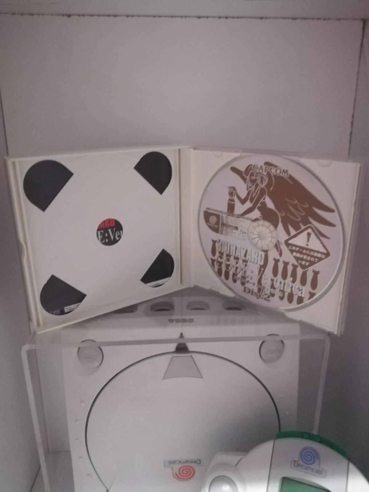 BIOHAZARD CODE : VERONICA DREAMCAST SEGA (versione japan)(usato) - Image 3