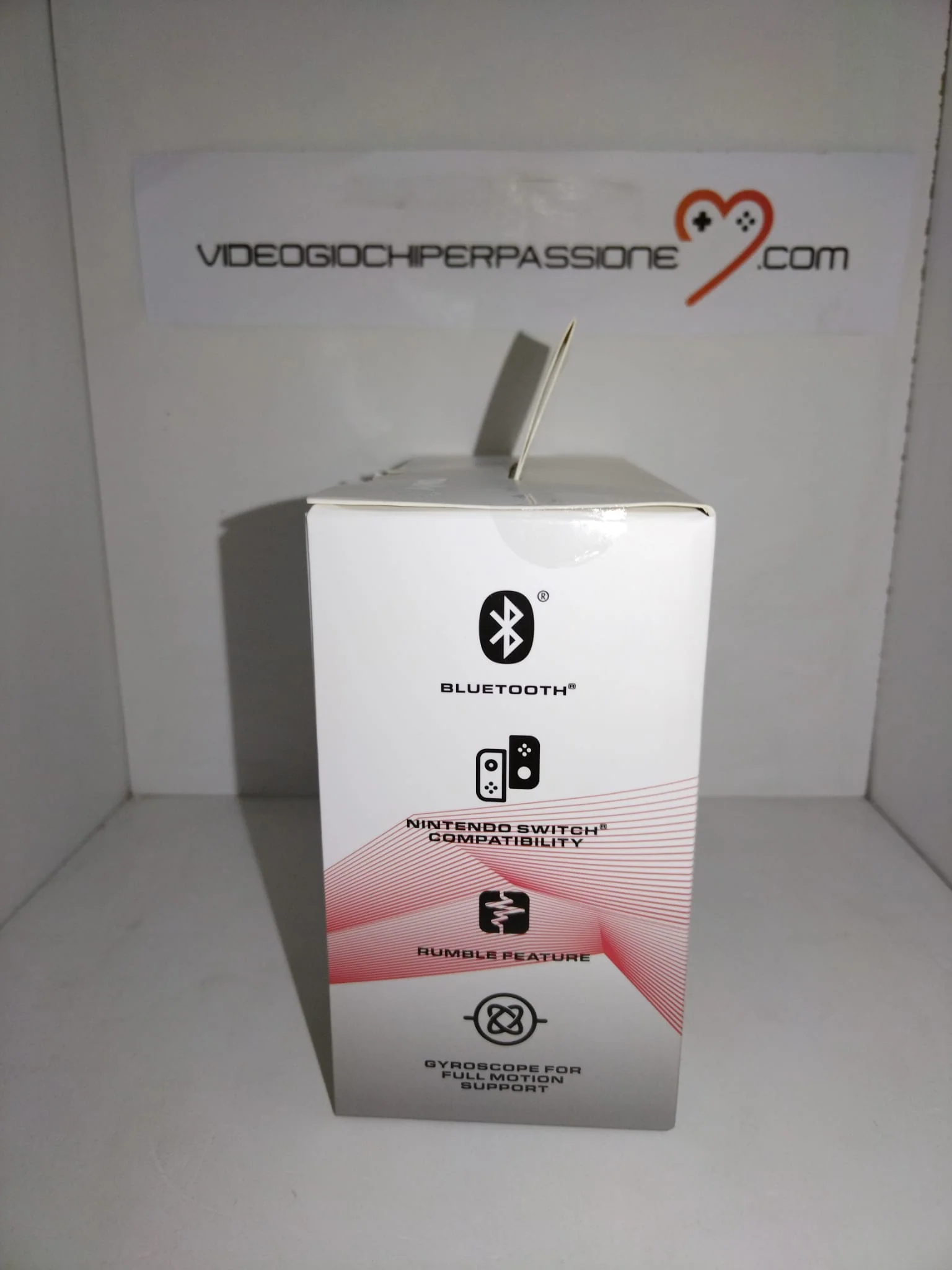 KMD Switch Pro WL Controller Red - Image 2